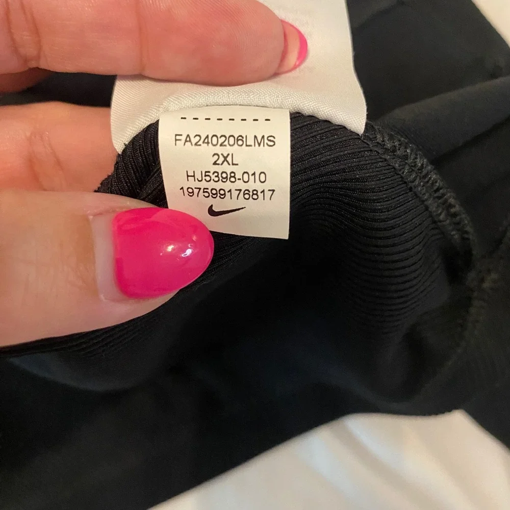 Nike One Dri-FIT Women XXL Black Ribbed Full Zip Training Jacket Lightweight